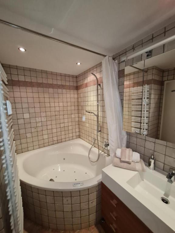 Appartement Therese By Monicare Seefeld in Tirol Luaran gambar